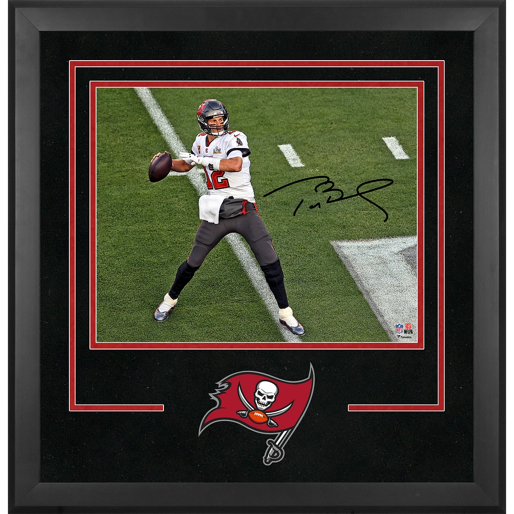 Tom Brady Tampa Bay Buccaneers Deluxe Framed Autographed 16" x 20" Super Bowl LV Champions Super Bowl LV Action Photograph