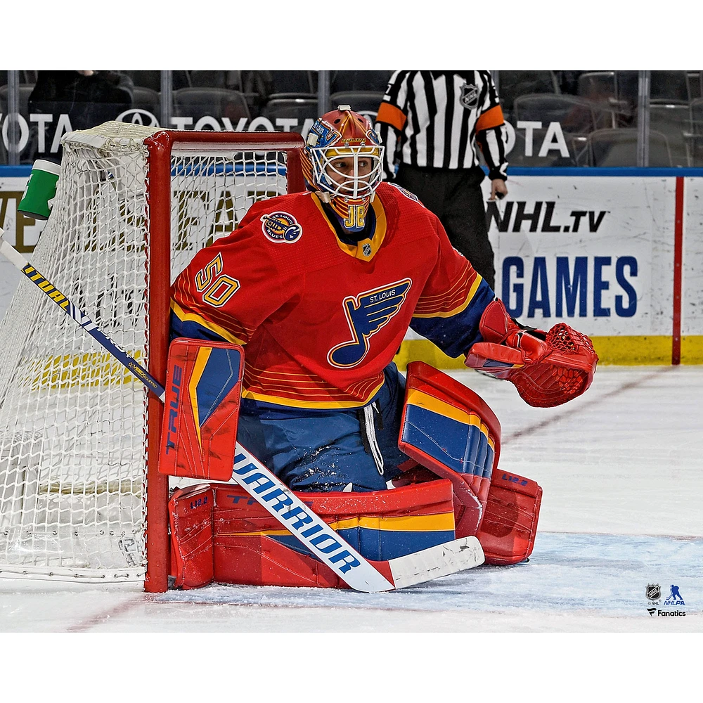 Jordan Binnington St. Louis Blues Unsigned Reverse Retro Jersey Net Photograph