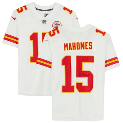 Patrick Mahomes Kansas City Chiefs Autographed White Nike Limited Jersey