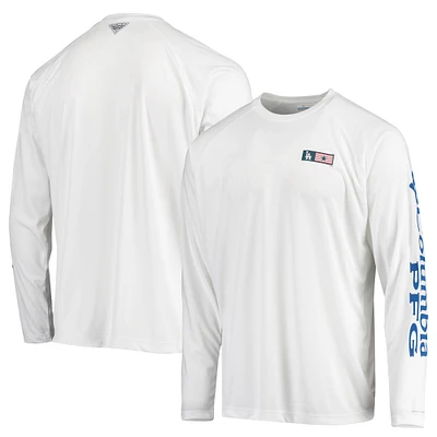 Men's Columbia White Los Angeles Dodgers Americana Terminal Tackle Omni-Shade Raglan Long Sleeve T-Shirt