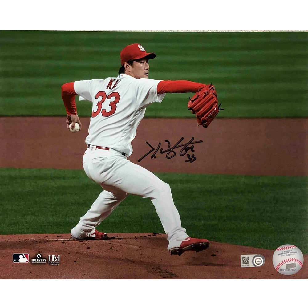 St. Louis Cardinals Kwang-hyun Kim Autographed Photo