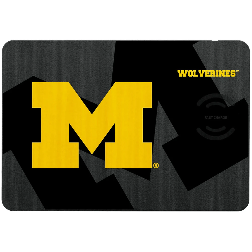Michigan Wolverines Wireless Charger and Mouse Pad