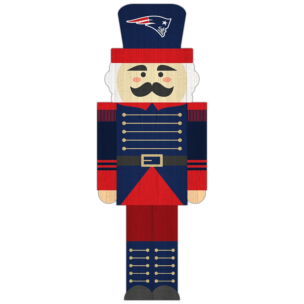 New England Patriots 31'' Nutcracker Leaner
