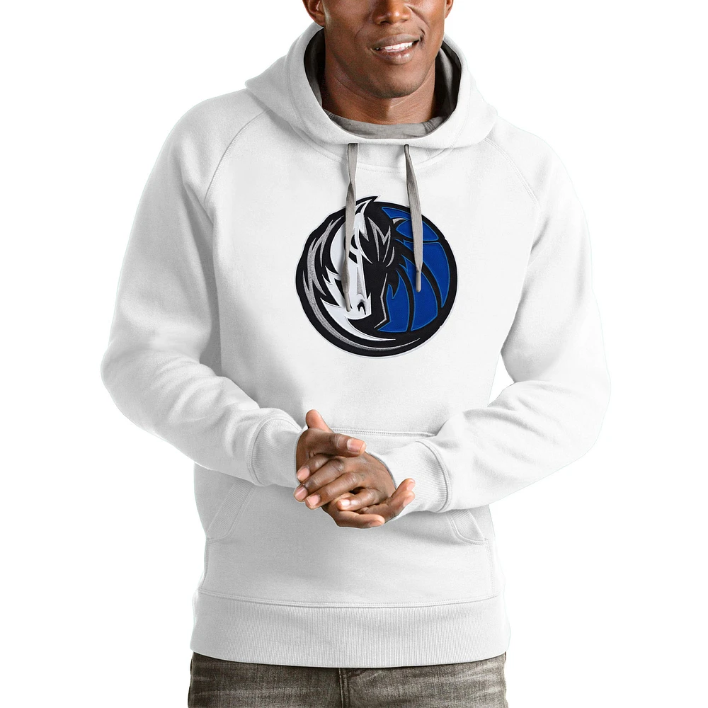 Men's Antigua White Dallas Mavericks Logo Victory Pullover Hoodie