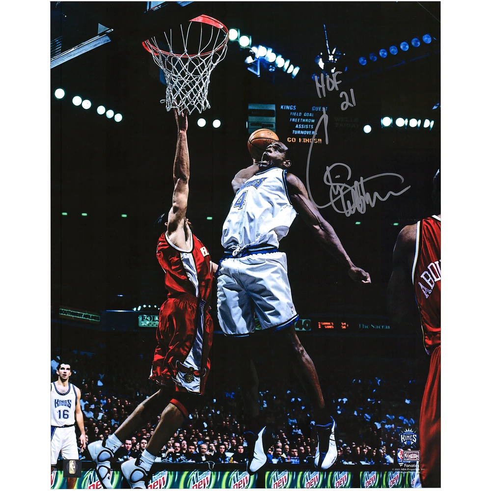 Chris Webber Sacramento Kings Autographed 16" x 20" Dunk vs. Hawks Photograph with "HOF 21" Inscription