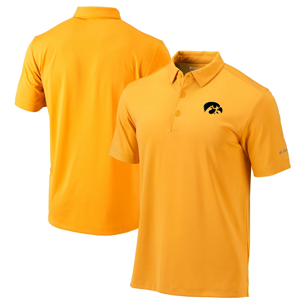 Men's Columbia Gold Iowa Hawkeyes Omni-Wick Drive Polo