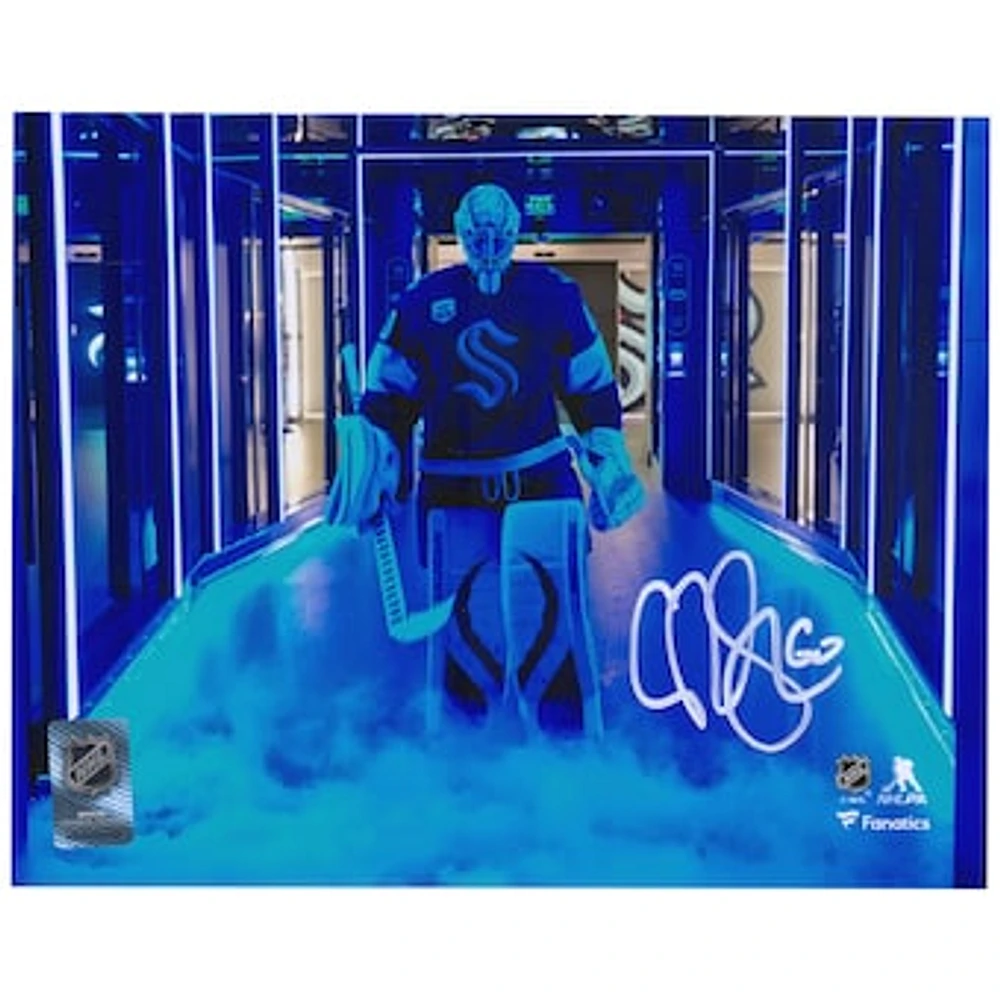 Chris Driedger Seattle Kraken Autographed 8" x 10" Pregame Photograph