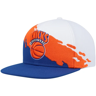 Men's Mitchell & Ness White/Blue New York Knicks Hardwood Classics Paintbrush Snapback Hat