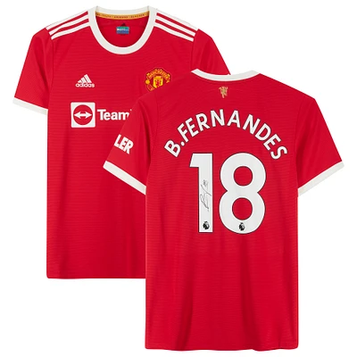 Bruno Fernandes Manchester United Autographed 2021-22 Home Jersey
