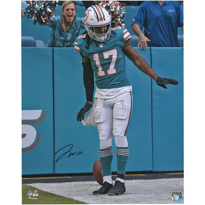 Jaylen Waddle Miami Dolphins Autographed 16'' x 20'' Aqua Jersey Celebration Photograph