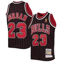 Youth Mitchell & Ness Michael Jordan /Red Chicago Bulls - Hardwood Classics Authentic Jersey