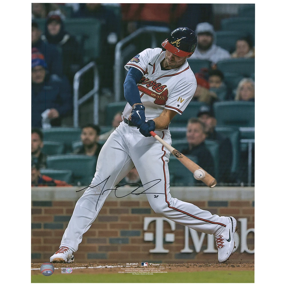 Matt Olson Atlanta Braves Autographed 16'' x 20'' Hitting Photograph