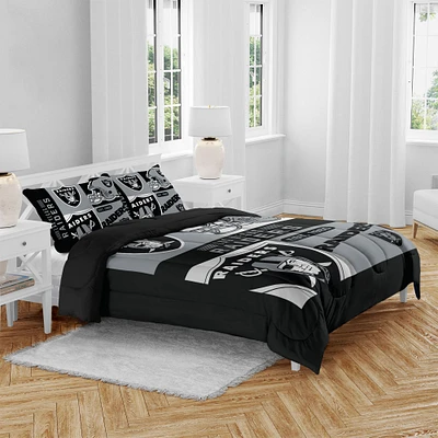 Las Vegas Raiders Block Logo Three Piece Full/Queen Bed Set