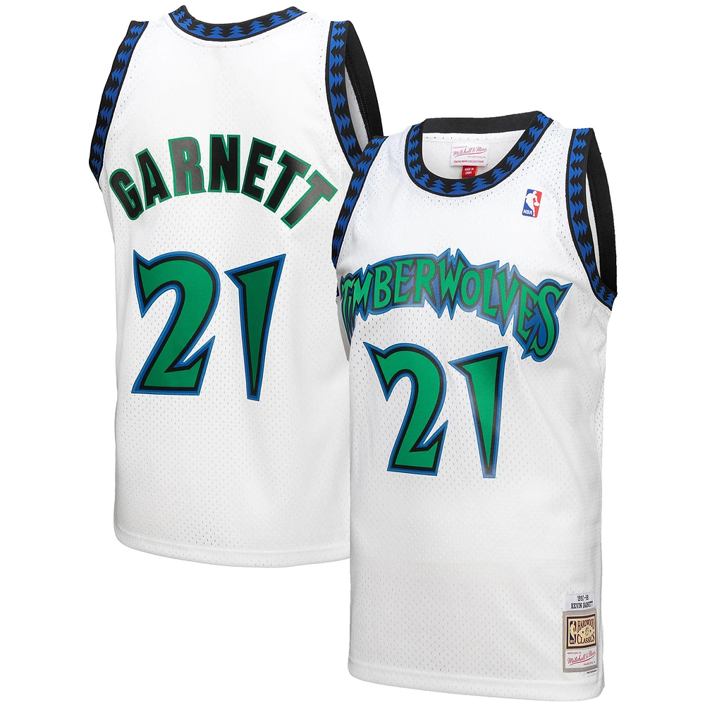 Men's Mitchell & Ness Kevin Garnett White Minnesota Timberwolves 1997-98 Hardwood Classics Reload 3.0 Swingman Jersey