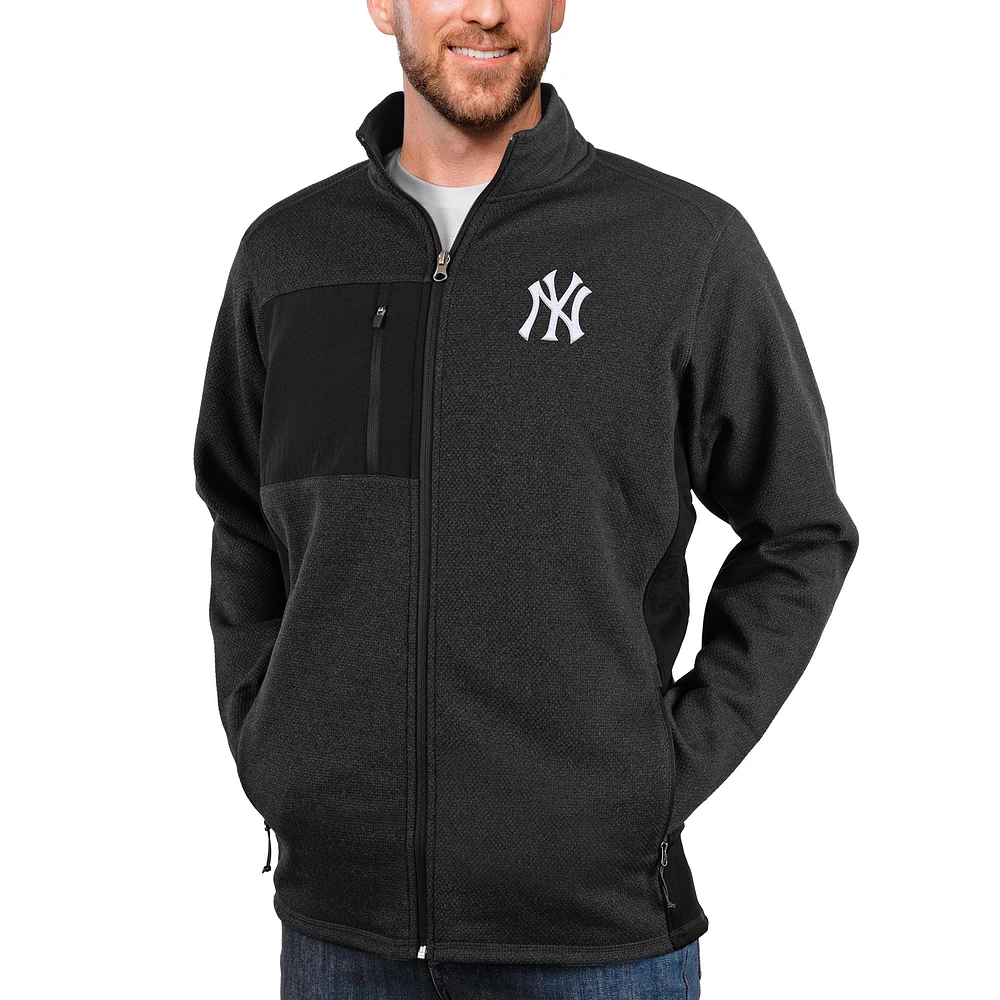 Men's Antigua Heathered Black New York Yankees Course Full-Zip Jacket