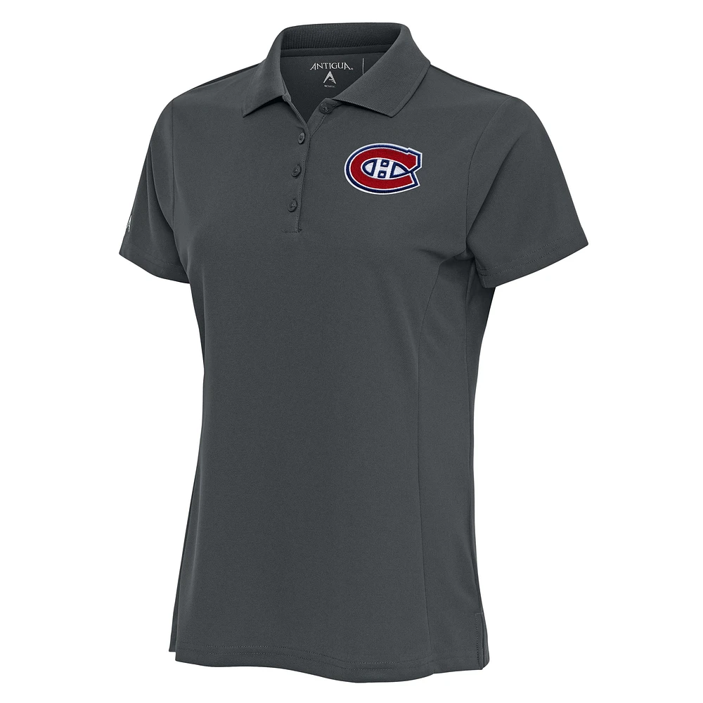 Women's Antigua Charcoal Montreal Canadiens Team Logo Legacy Pique Polo