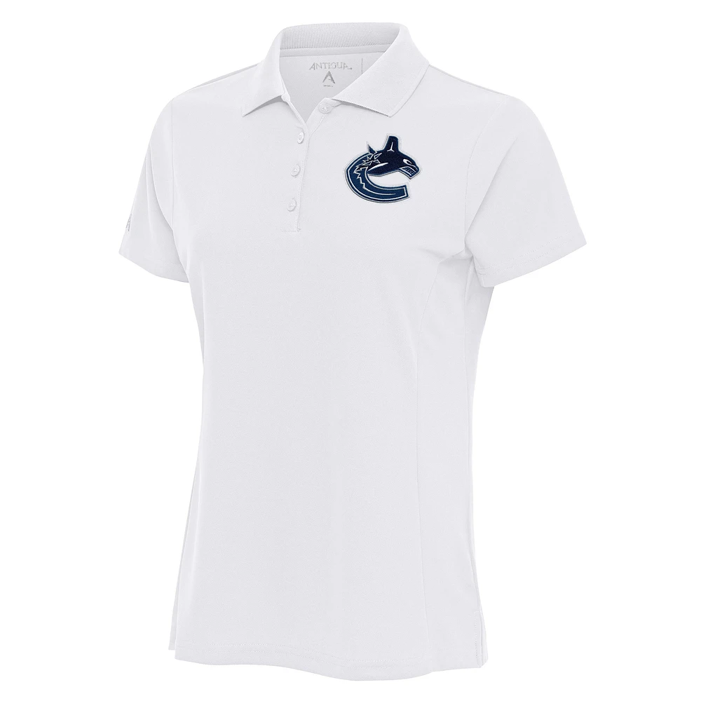 Women's Antigua White Vancouver Canucks Team Logo Legacy Pique Polo