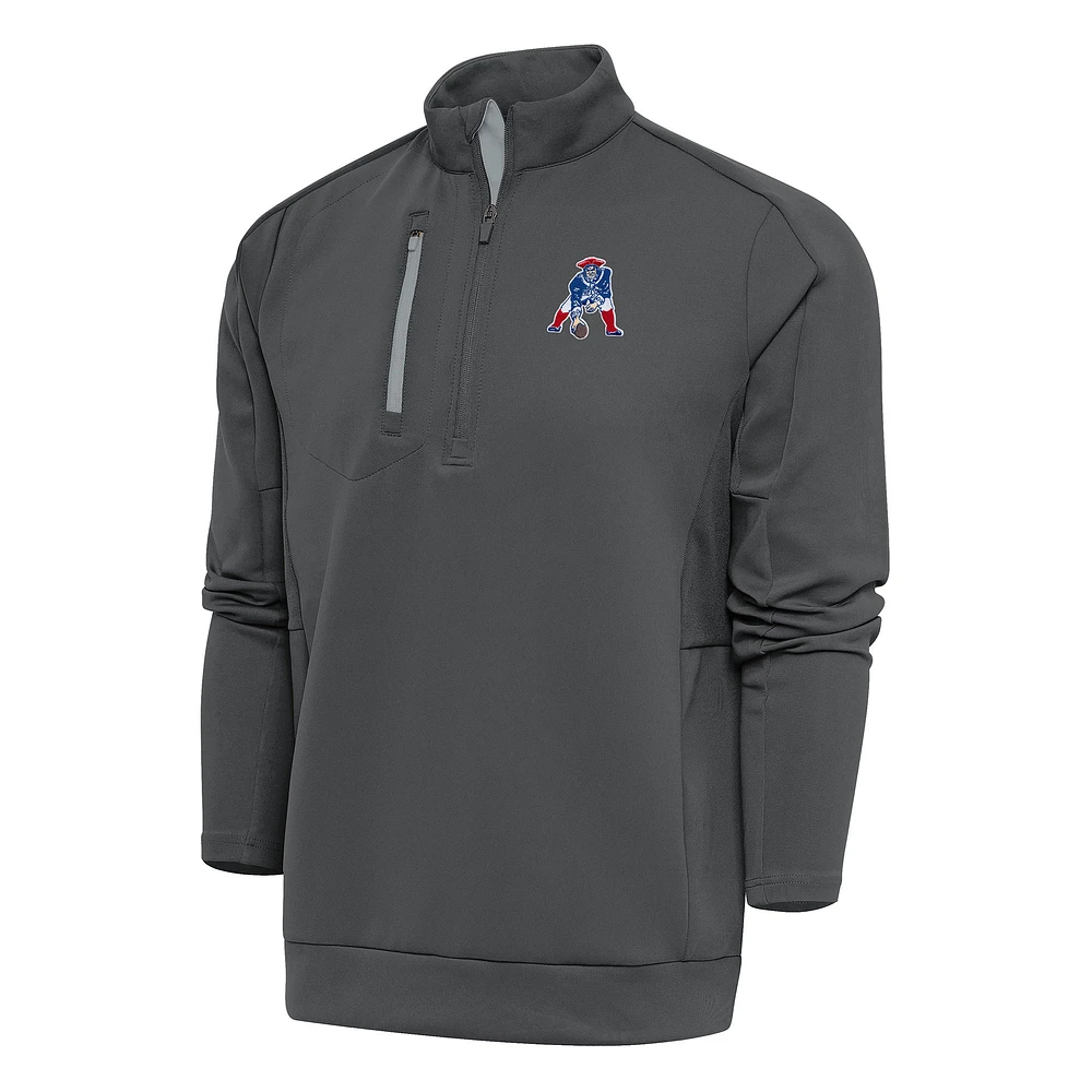 Men's Antigua Charcoal New England Patriots Team Logo Throwback Generation Quarter-Zip Pullover Top