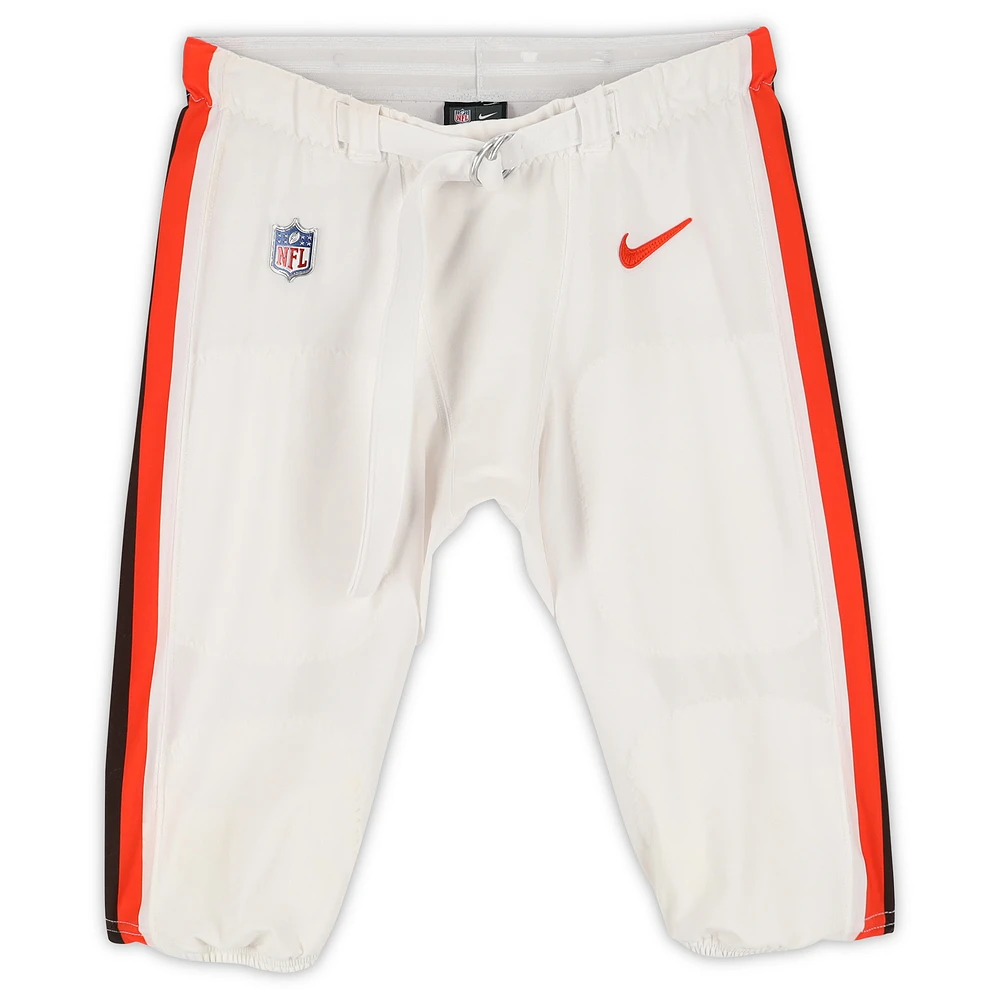 Kareem Hunt Cleveland Browns Game-Used #27 White Pants from the 2022 NFL Season