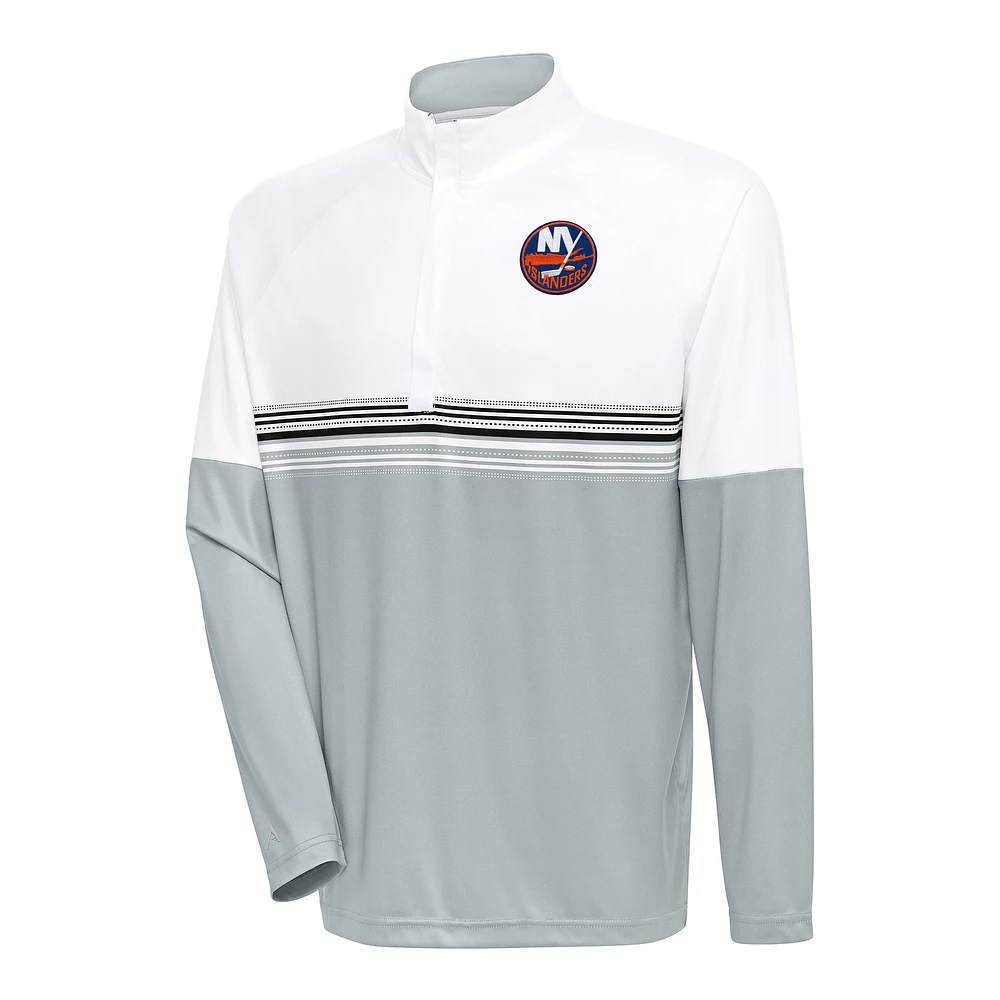 Men's Antigua White/Black New York Islanders Bender Quarter-Zip Pullover Top