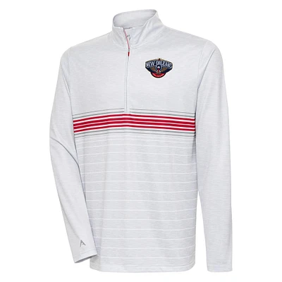 Men's Antigua Heather Gray/Red New Orleans Pelicans Bullseye Quarter-Zip Pullover Top