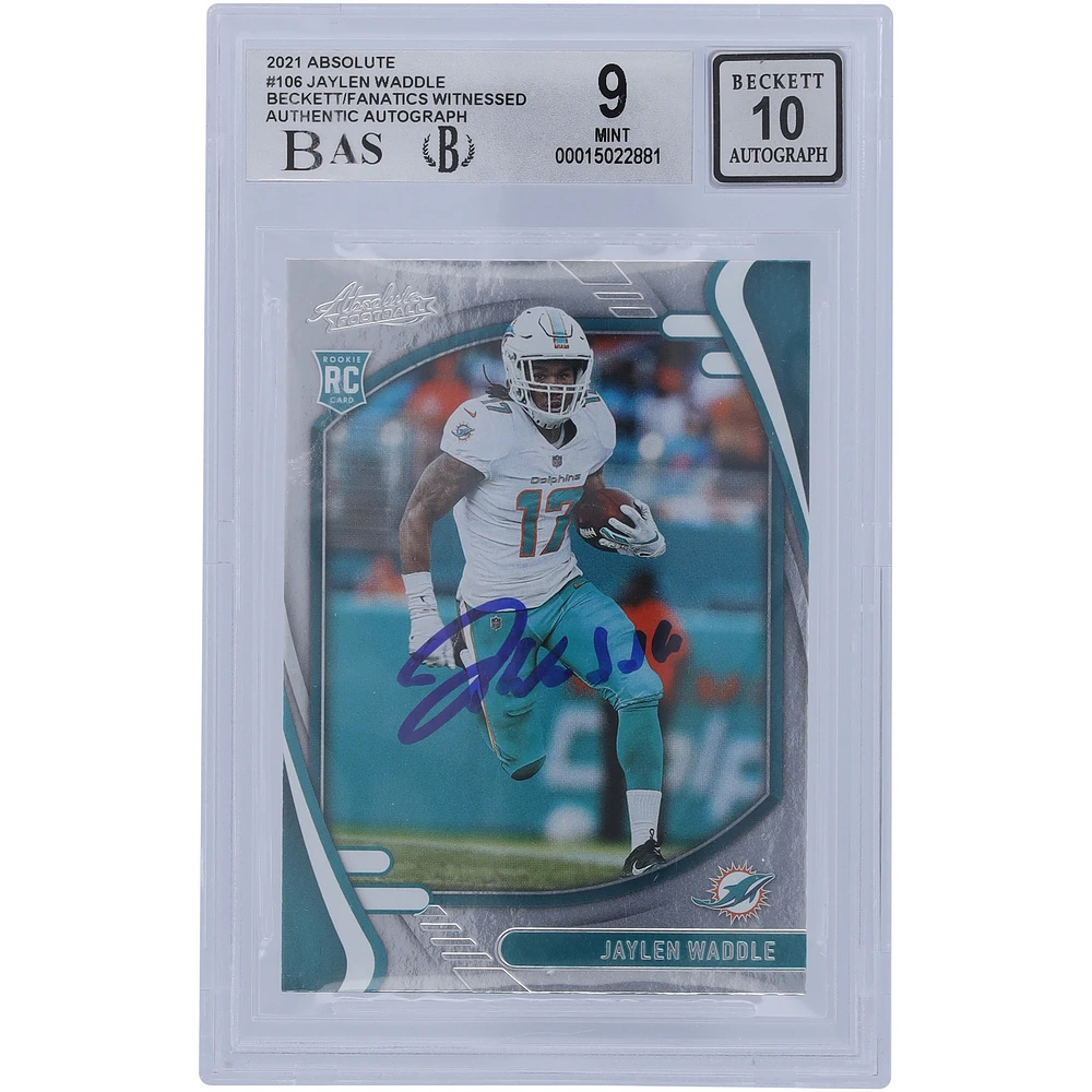 Jaylen Waddle Miami Dolphins Autographed 2021 Panini Absolute #106 Beckett Fanatics Witnessed Authenticated 9/10 Rookie Card
