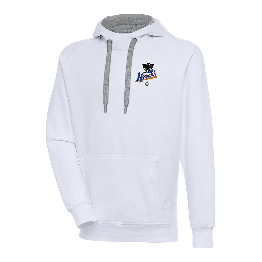 Men's Antigua Newark Eagles Victory Pullover Hoodie