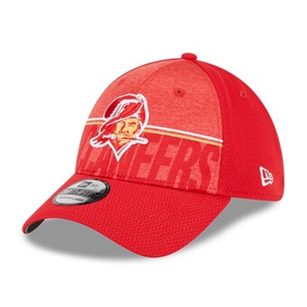 Men's New Era Red Tampa Bay Buccaneers 2023 NFL Training Camp Throwback 39THIRTY Flex Hat
