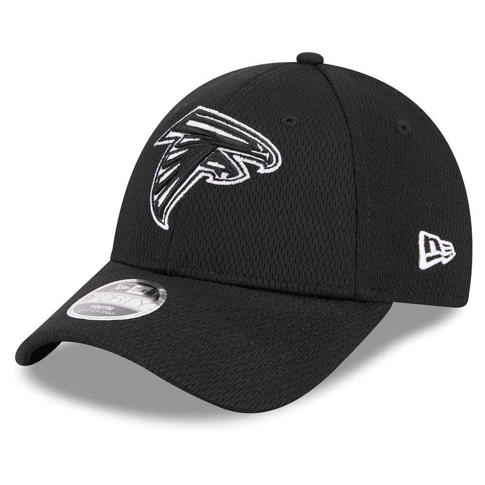 Youth New Era Black Atlanta Falcons Main B-Dub 9FORTY Adjustable Hat