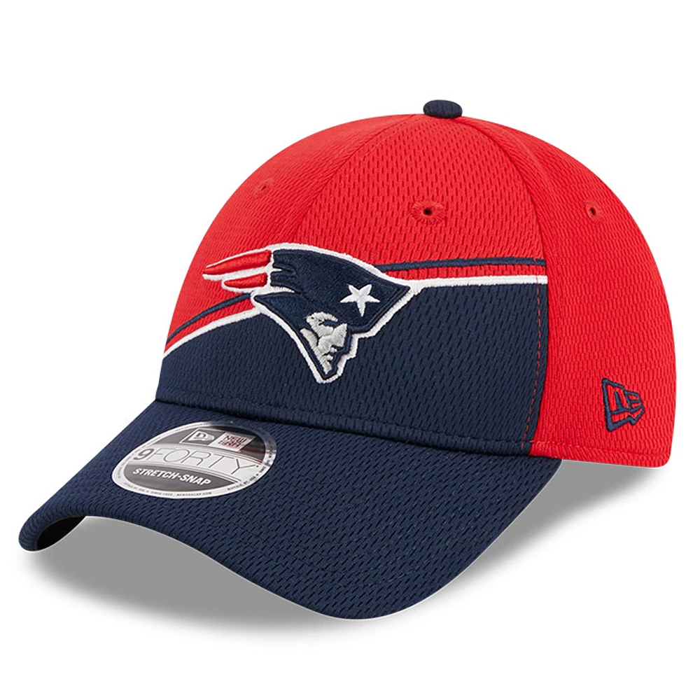 Men's New Era Red/Navy New England Patriots 2023 Sideline 9FORTY Adjustable Hat