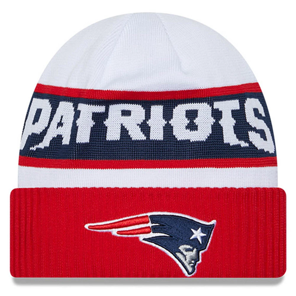 Men's New Era White/Red New England Patriots 2023 Sideline Tech Cuffed Knit Hat