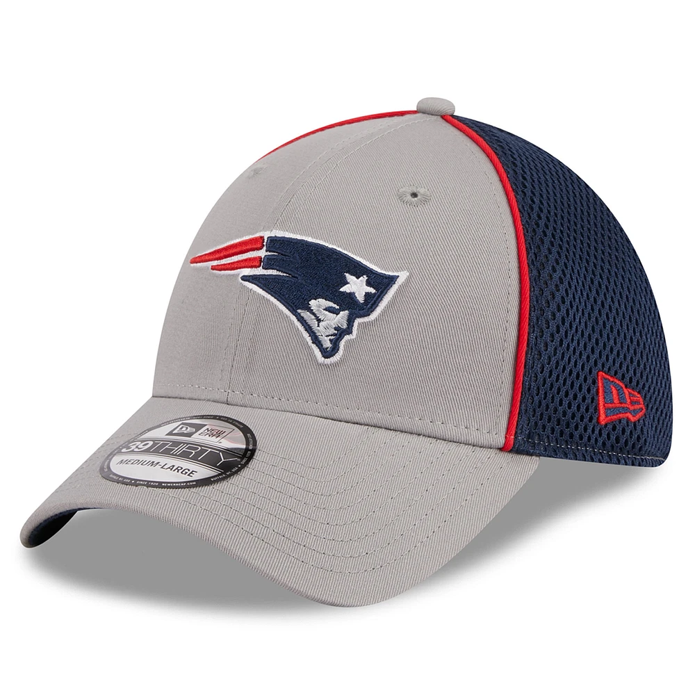 Men's New Era Gray New England Patriots Pipe 39THIRTY Flex Hat