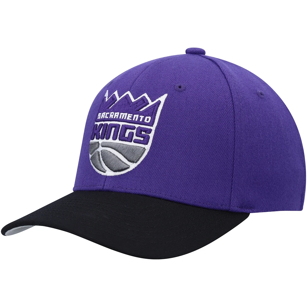 Men's Mitchell & Ness Purple/Black Sacramento Kings MVP Team Two-Tone 2.0 Stretch-Snapback Hat