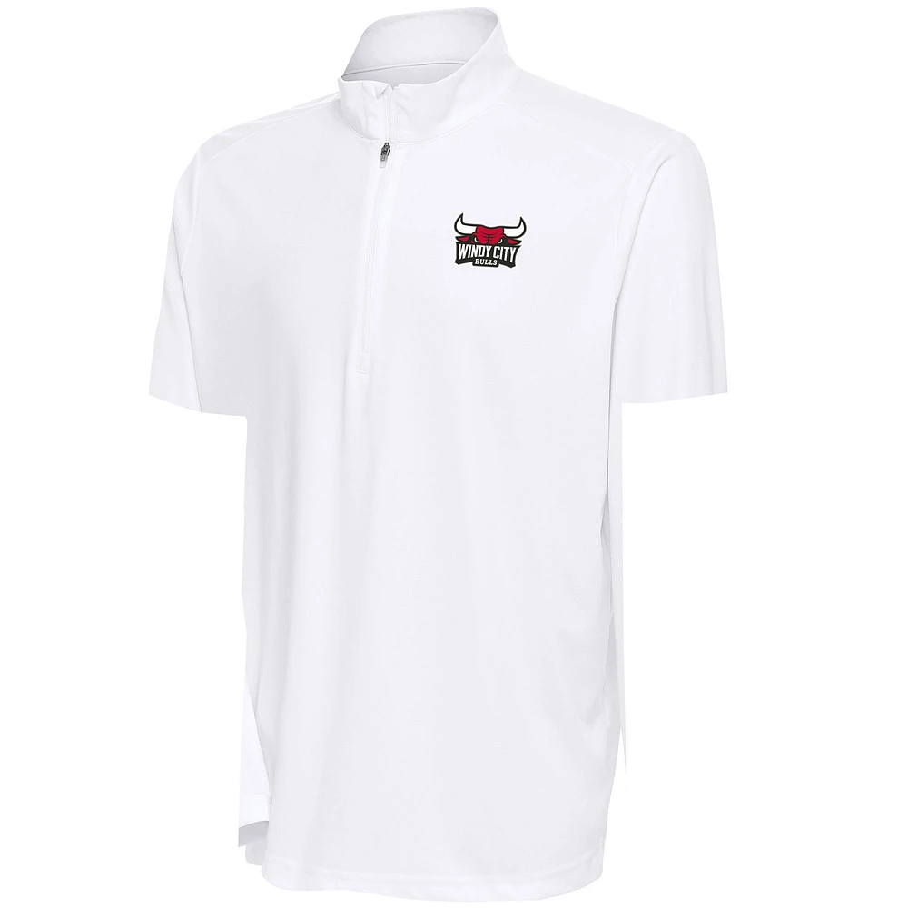 Men's Antigua Windy City Bulls Tribute Quarter-Zip Pullover Top