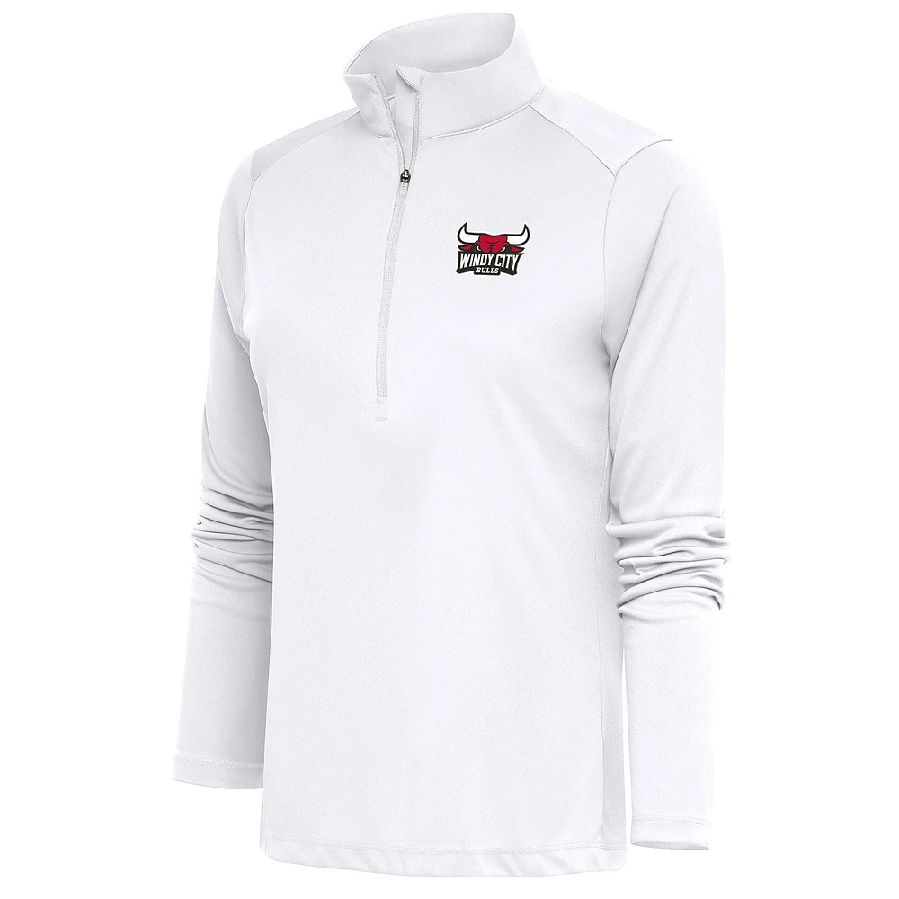 Women's Antigua White Windy City Bulls Tribute Half-Zip Pullover Top
