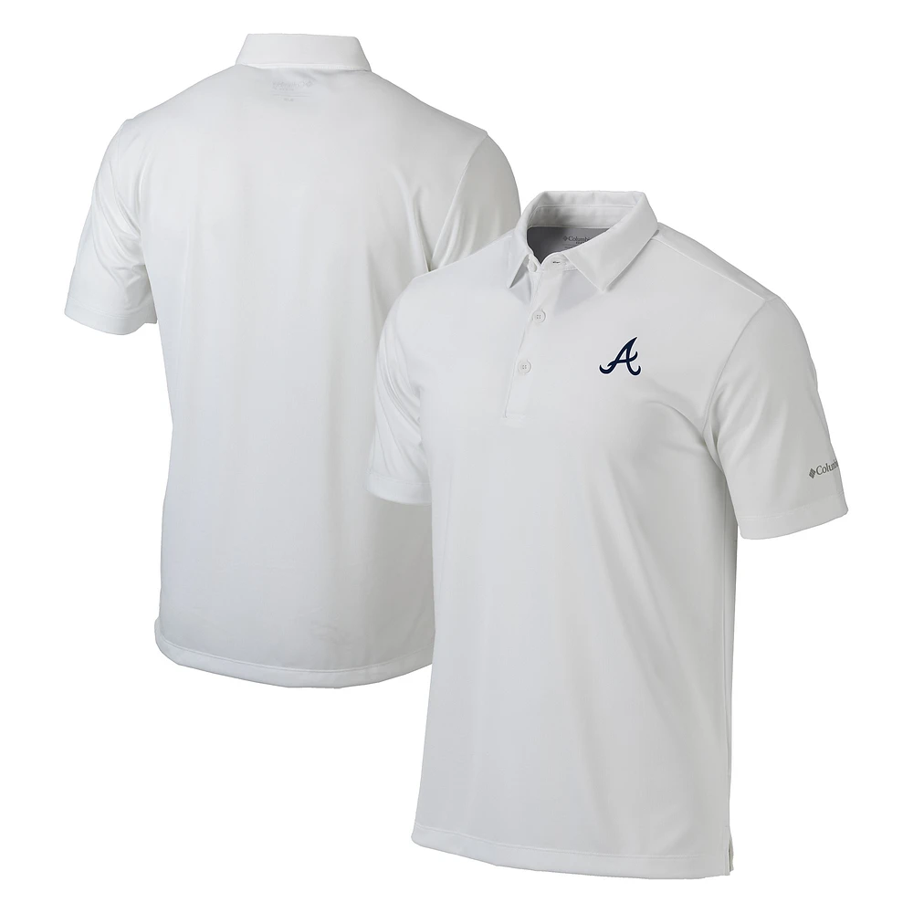 Men's Columbia White Atlanta Braves Omni-Wick Drive Polo
