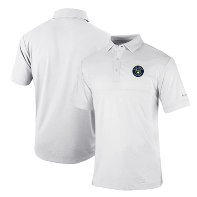 Men's Columbia White Milwaukee Brewers Omni-Wick Total Control Polo