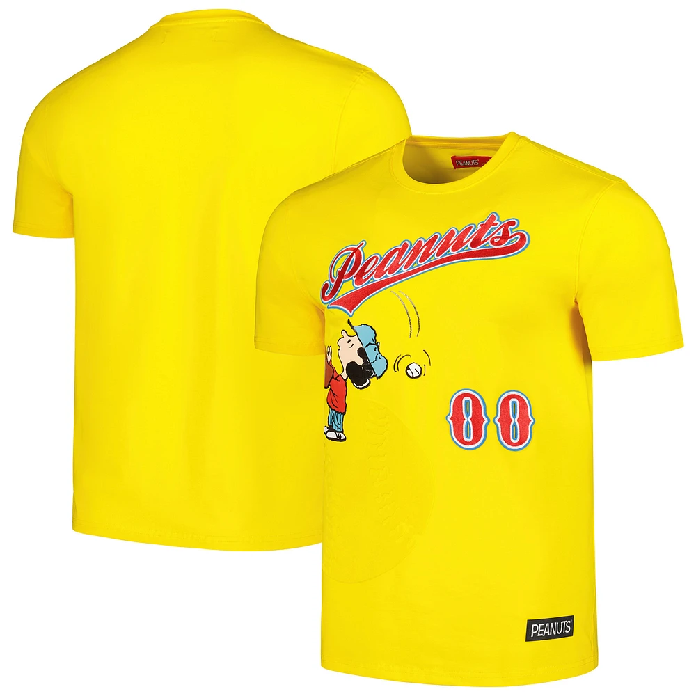 Men's Freeze Max Yellow Peanuts T-Shirt