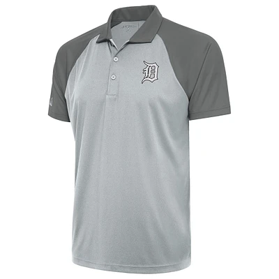 Men's Antigua Silver Detroit Tigers Metallic Nova Polo
