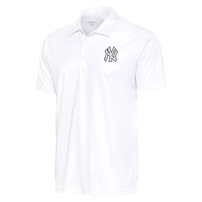 Men's Antigua New York Yankees Metallic Tribute Polo