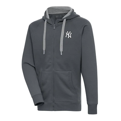 Men's Antigua Charcoal New York Yankees Metallic Victory Full-Zip Hoodie