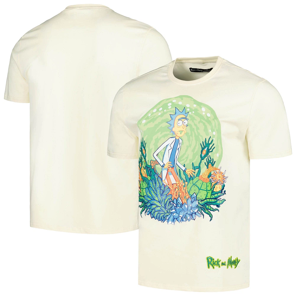 Men's Freeze Max Cream Rick And Morty Graphic T-Shirt