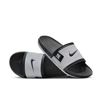 Nike New York Yankees Offcourt Slide Sandals