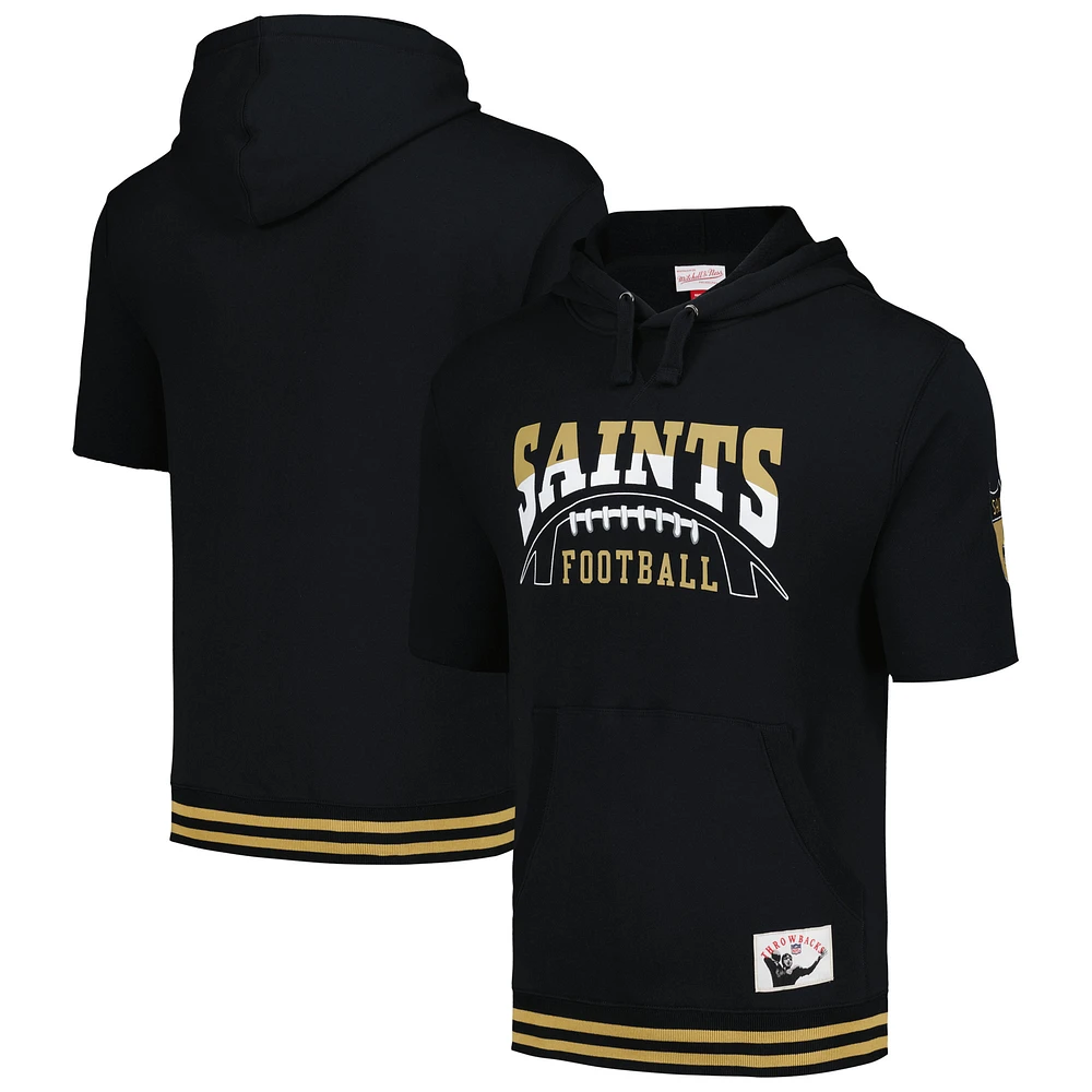 Men's Mitchell & Ness Black New Orleans Saints Pre-Game Short Sleeve Pullover Hoodie