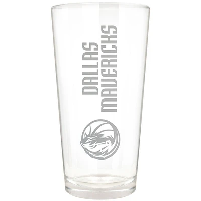 Dallas Mavericks Etched 16oz. Vertical Rally Cry Pint Glass