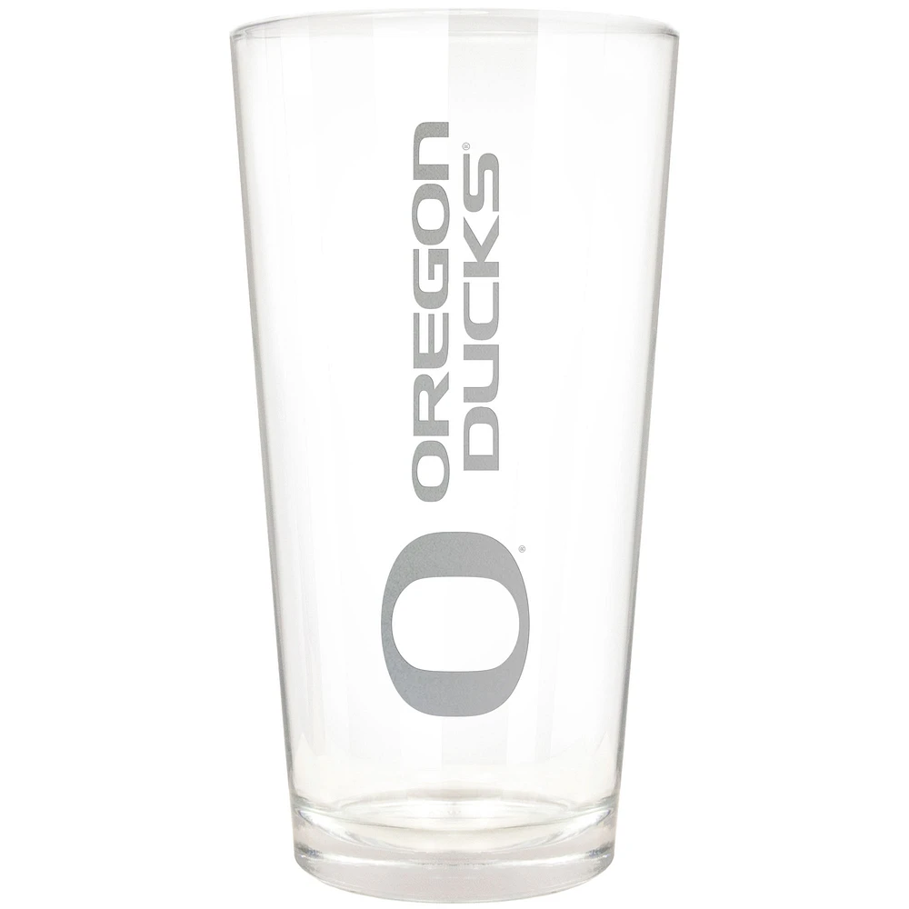 Oregon Ducks Etched 16oz. Vertical Rally Cry Pint Glass