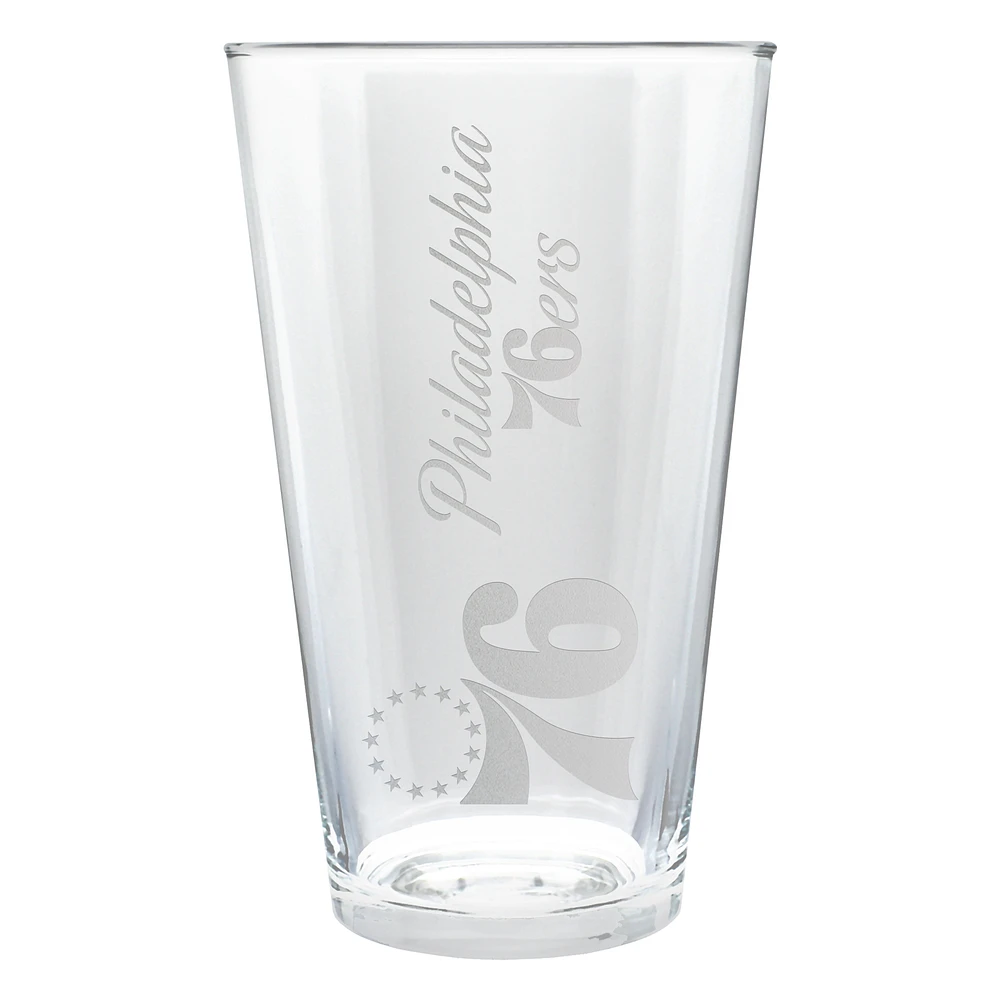 Philadelphia 76ers Etched 16oz. Vertical Rally Cry Pint Glass