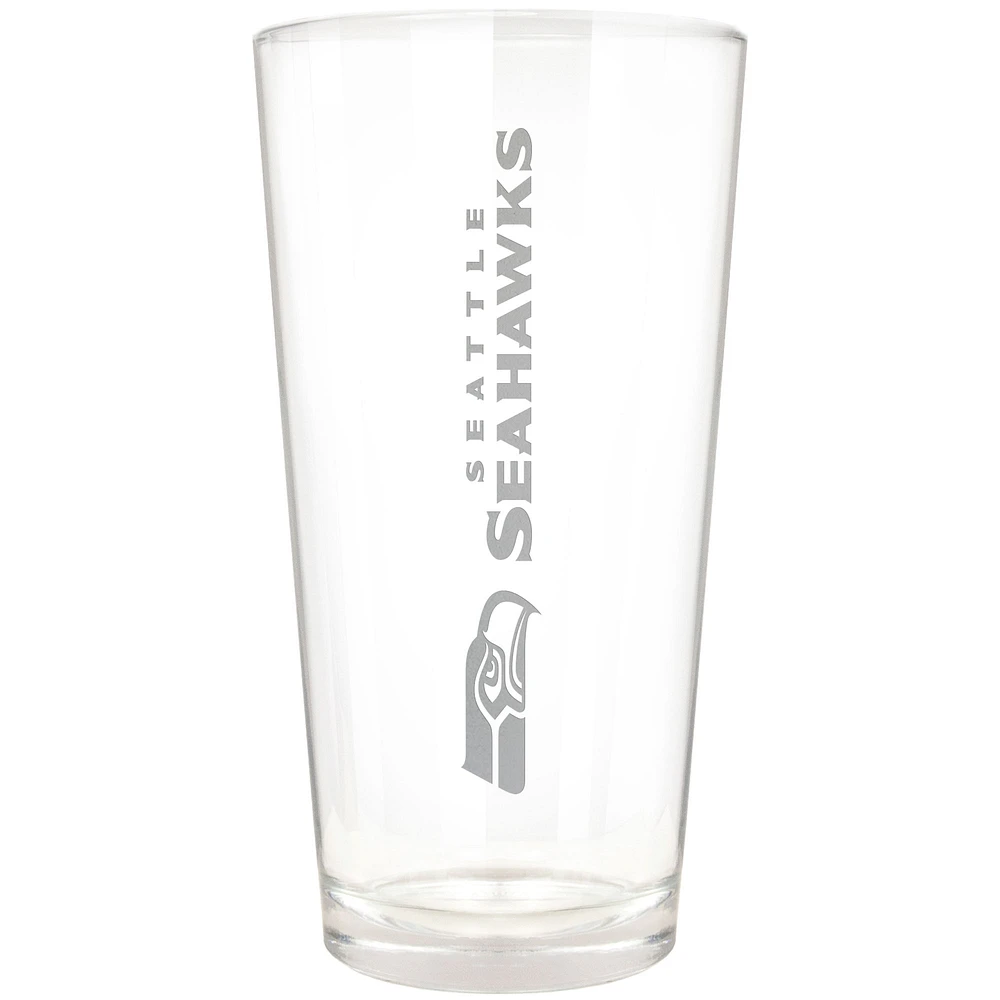 Seattle Seahawks Etched 16oz. Vertical Rally Cry Pint Glass