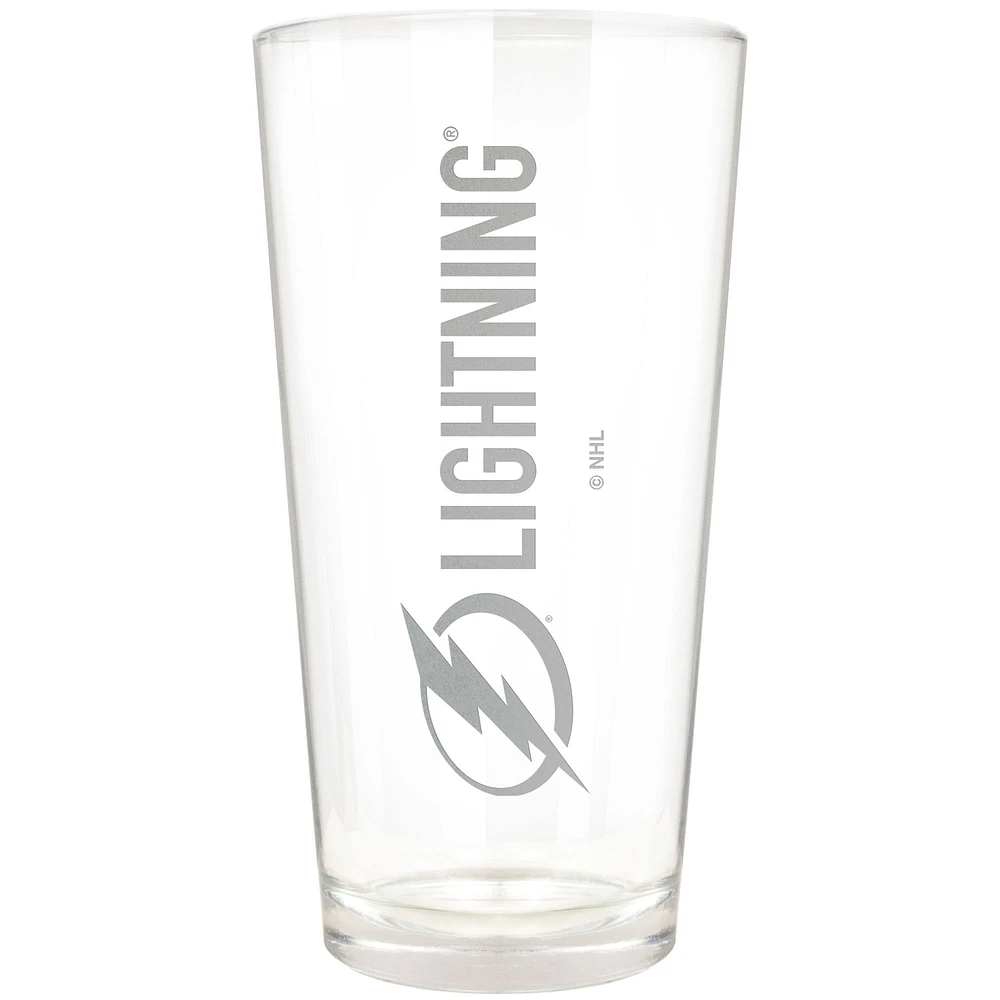 Tampa Bay Lightning Etched 16oz. Vertical Rally Cry Pint Glass