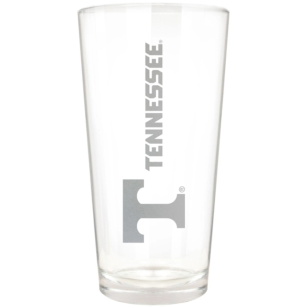 Tennessee Volunteers Etched 16oz. Vertical Rally Cry Pint Glass